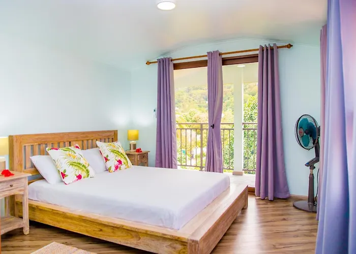 Semesterbostad Cap-sud Self Catering Au Cap (Mahe)